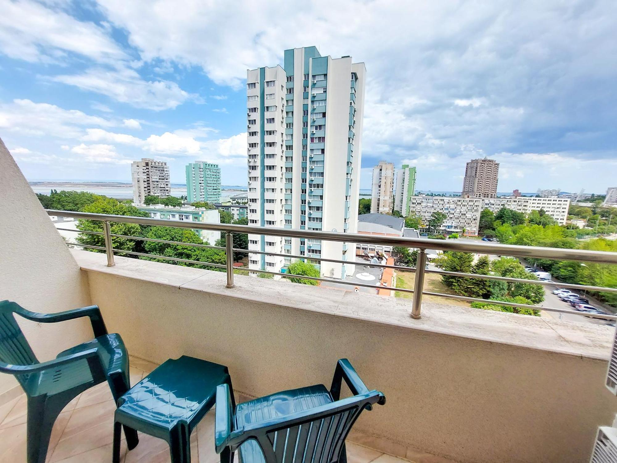 Апартаменти За Гости Делукс Burgas Exterior foto